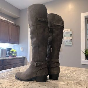 BNWOB Vince Camuto Dark Grey Suede Over The Knee Boots Size 8